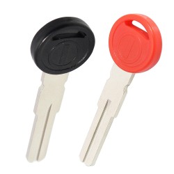 DUCATI КЛЮЧ С МЯСТО ЗА ЧИП ZD30