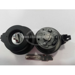 VW ПАТРОН КОНТАКТ 8E0905855C