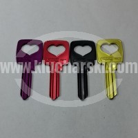UCU5D COLOR HEART